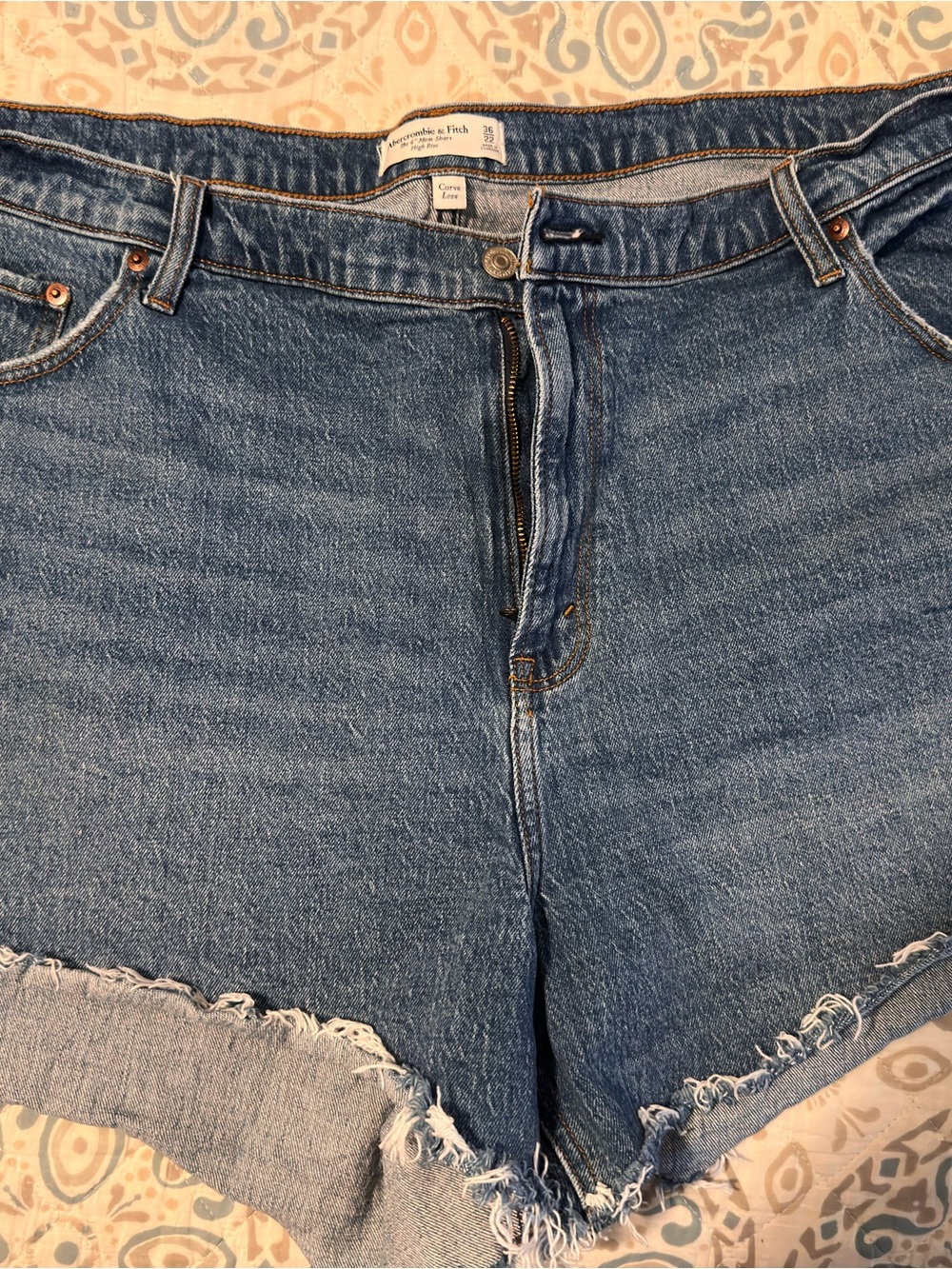 Abercrombie & Fitch high-rise mom shorts curve love - 36/22